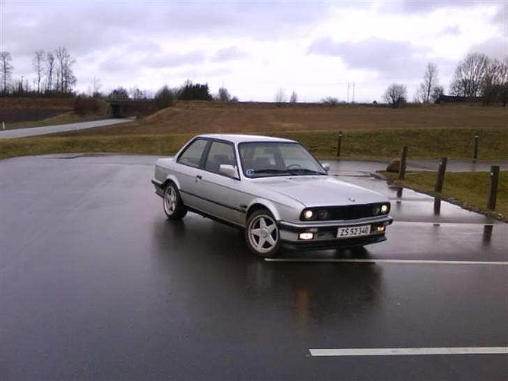 BMW 320i  Coupé Byttet :) billede 7