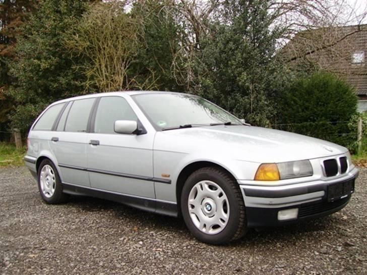 BMW 323i Touring !!SOLGT!! - Billedet er fra Tyskland hos forhandleren. billede 1