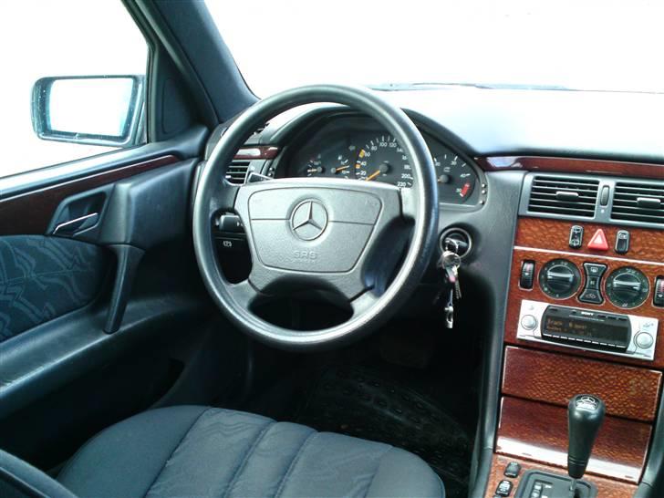 Mercedes Benz ----Solgt---- billede 8