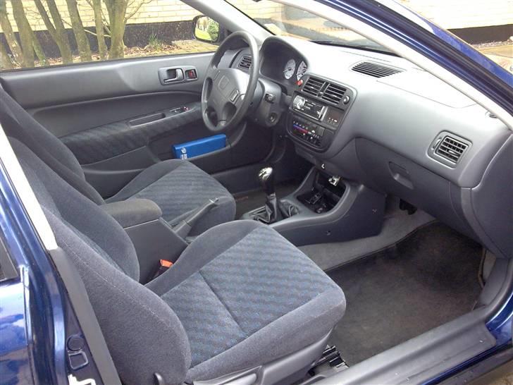 Honda Civic 1,5iLS Vtec - Kabinen billede 12