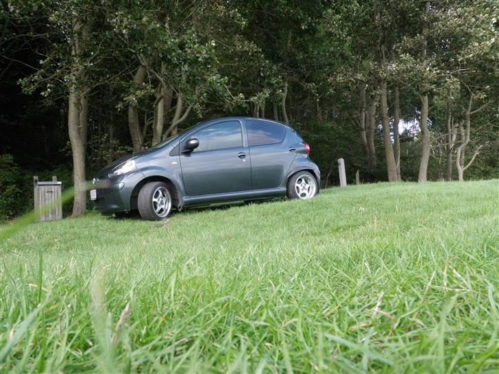 Toyota AYGO solgt billede 14