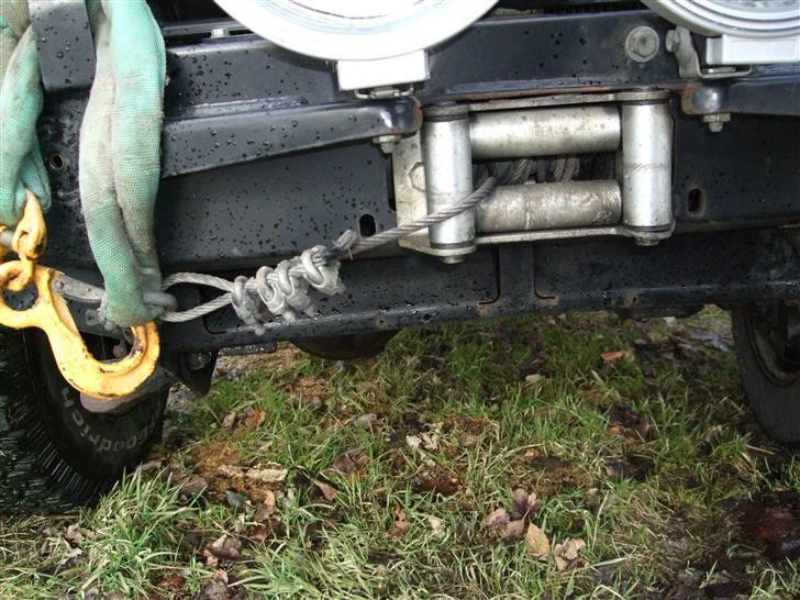 Toyota Hilux 2,4 TD solgt billede 5