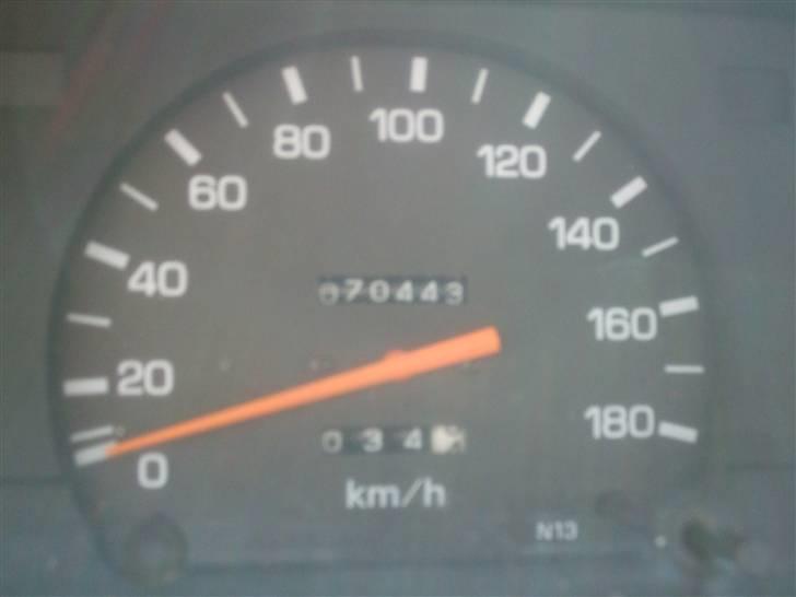 Toyota Hilux 2,4 TD solgt billede 7