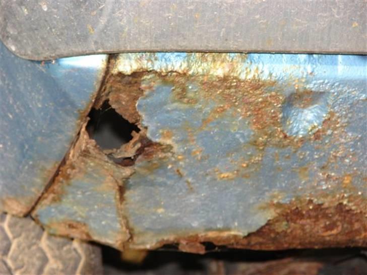 Ford 17m 2000S P7b Kastwagen - NææNarj! Det er IKKE rust! Det er aerodynamisk korrekt udformede ventilationshuller til de forreste bremser! ;-) billede 8