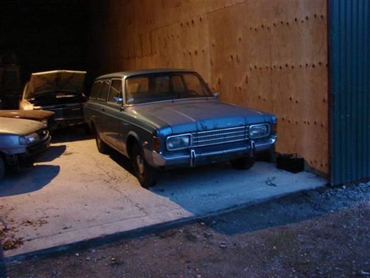 Ford 17m 2000S P7b Kastwagen - Godnat godnat - og sov godt frk. 17m! Men nu slipper du da for at stå ude i kulden mere! ;-) billede 20