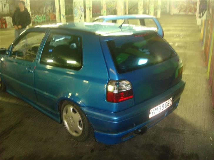 VW golf 3 1,8 Blue Pearl billede 3