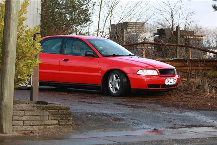 Audi               A4 b5 1.8 billede 4