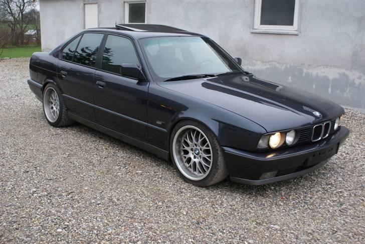 BMW E34 M5  SOLGT billede 4