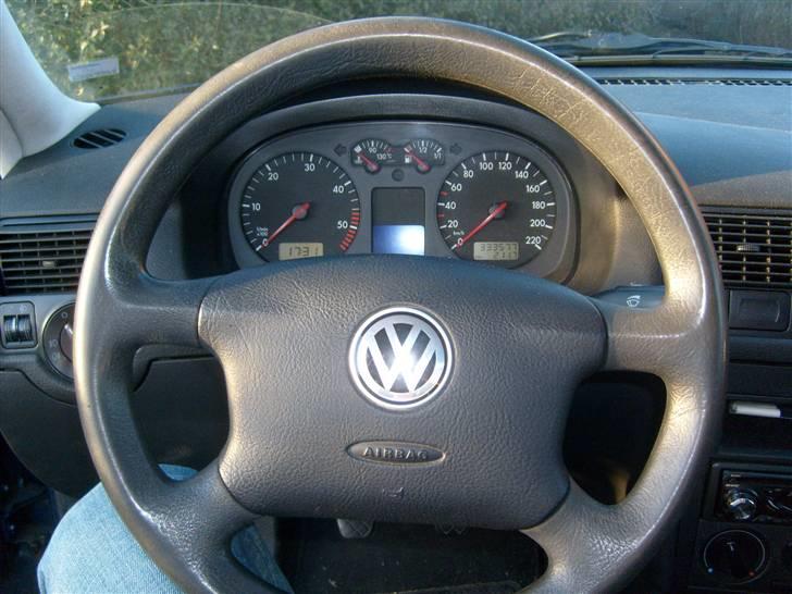VW Golf 4 billede 13