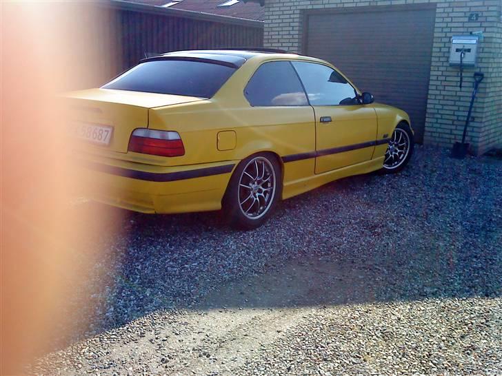 BMW 316i Coupé ***SOLGT*** billede 3