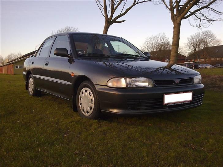 Mitsubishi Lancer Glxi **Solgt** - Som den står med vinterhjul (40/35mm Lowtec) billede 2