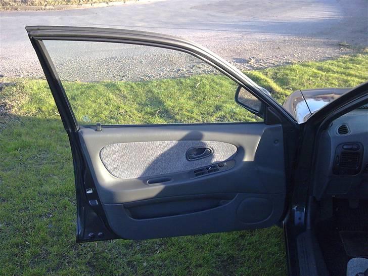 Mitsubishi Lancer Glxi **Solgt** - 4xEl-ruder billede 6