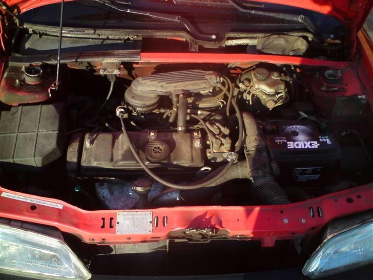 Peugeot  106 Total skadet billede 10