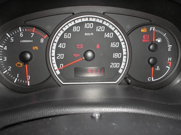 Suzuki swift 1.5 GLS  solgt billede 7