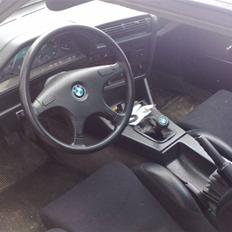 BMW 325i