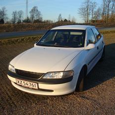 Opel Vectra B 1.6 16V