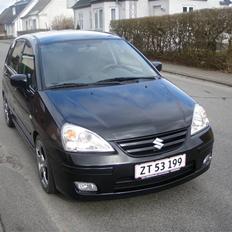 Suzuki Liana