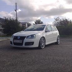 VW Golf V GTI