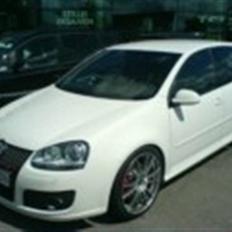 VW Golf V GTI