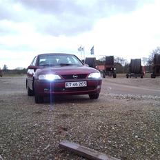 Opel Vectra B (SOLGT)