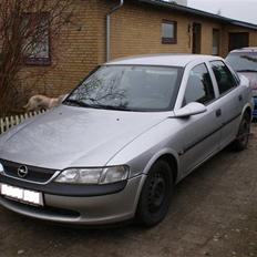Opel Vectra B 2.0 16V *Byttet*