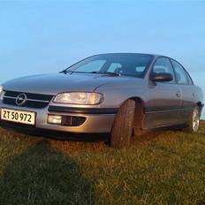 Opel Omega B 2.5 V6 ¤SOLGT¤