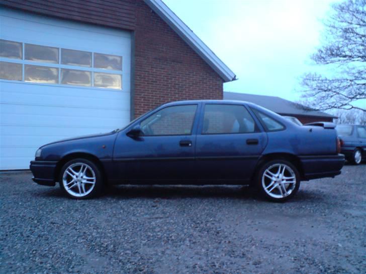 Opel Vectra A 1,8i GL (solgt) billede 7