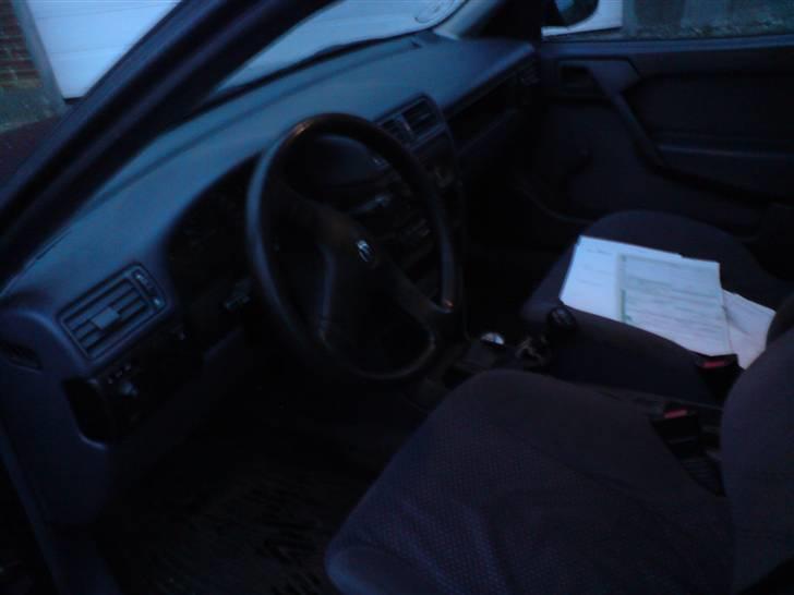 Opel Vectra A 1,8i GL (solgt) billede 10