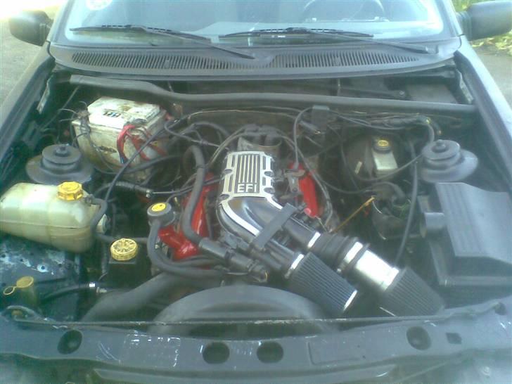 Ford Sierra 2.9 v6 (solgt) billede 16