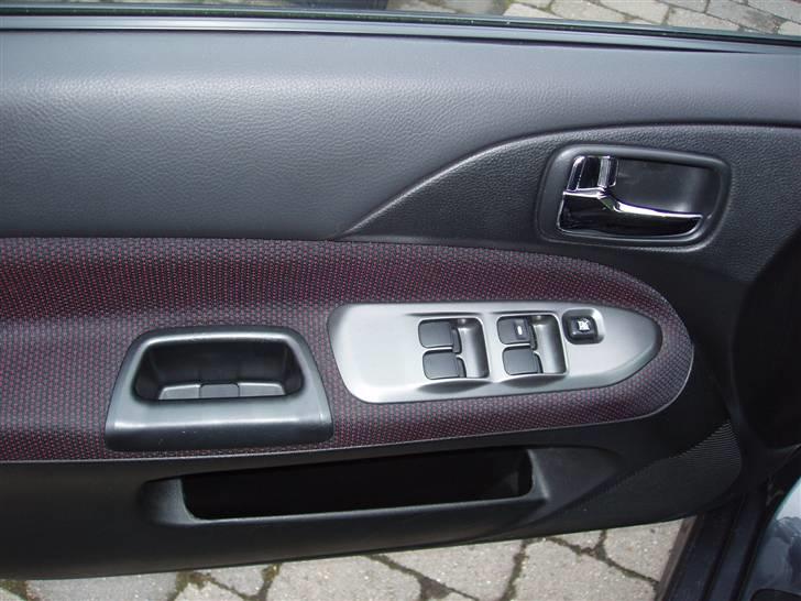 Mitsubishi Lancer st.car Intense (Solgt) billede 12