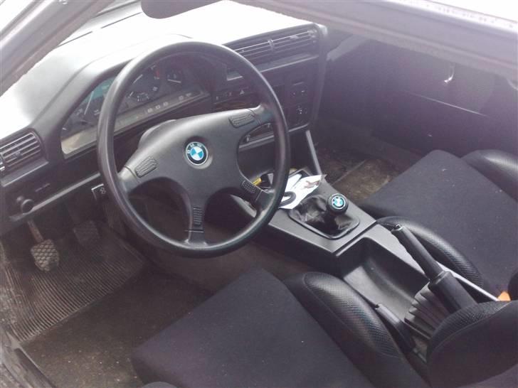 BMW 325i billede 3