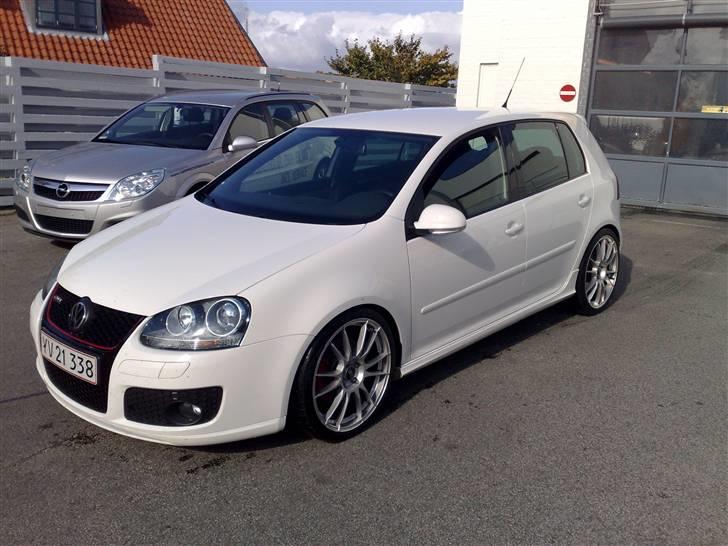 VW Golf V GTI billede 1