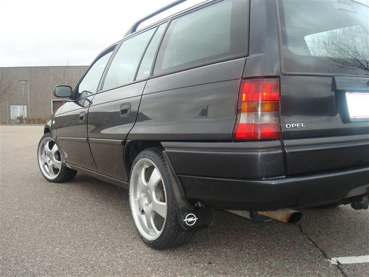 Opel Astra 2.0 16v stc. *DØD* billede 10