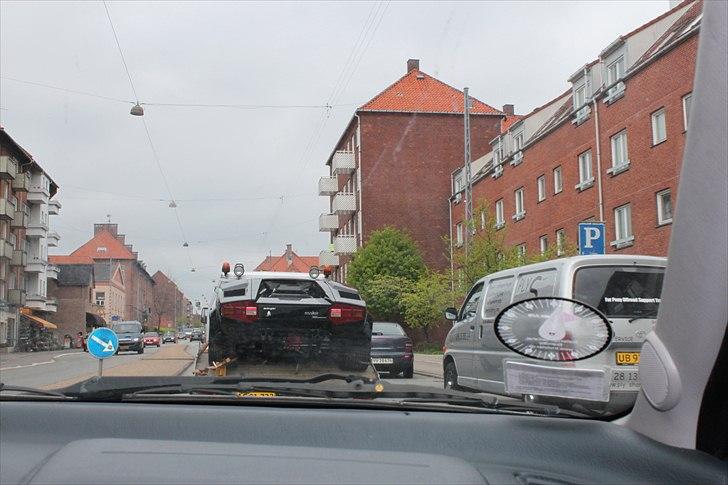 Lamborghini countach replica - Så er der ikke lang vej igen, bilen bliver dog først "offentligjort på en af de større biludstillinger, så i må være lidt tålmodige endnu :-) billede 11