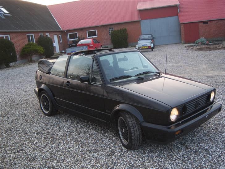 VW Golf I Cabriolet Karmann  billede 1