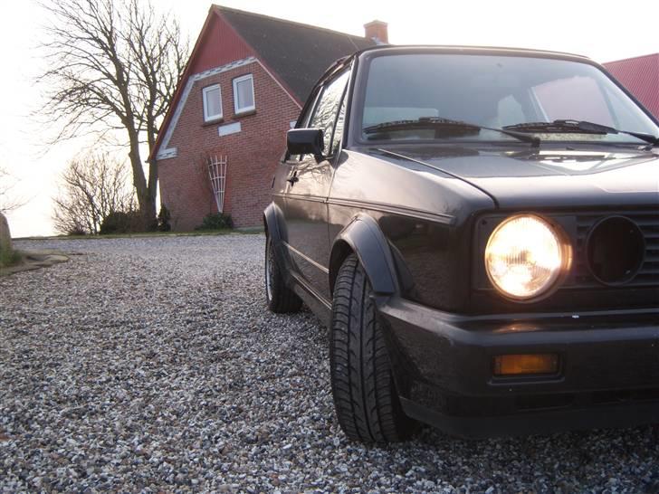 VW Golf I Cabriolet Karmann  billede 2