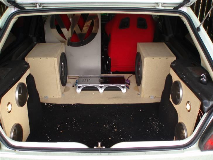 VW Golf 2 1,6 GTD - Varerum billede 13