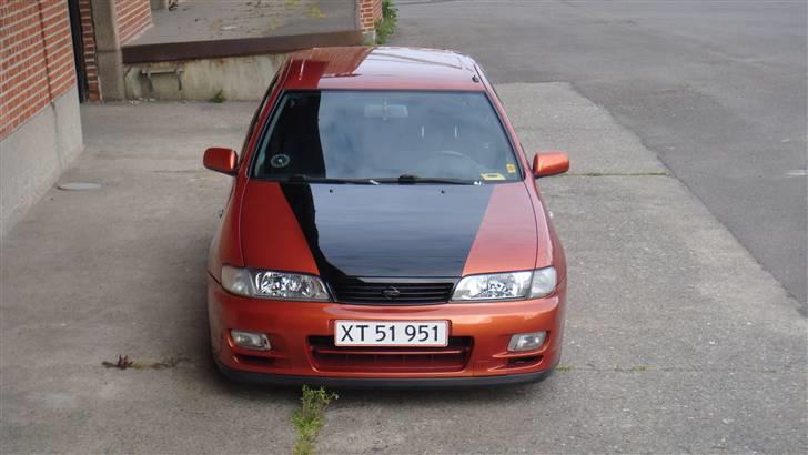 Nissan Pulsar/Almera - Er vild med den nymalede motorhjelm billede 8