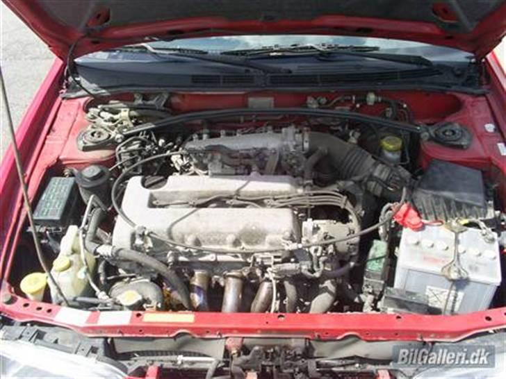 Nissan Pulsar/Almera - Motorrum da jeg købte bilen billede 11
