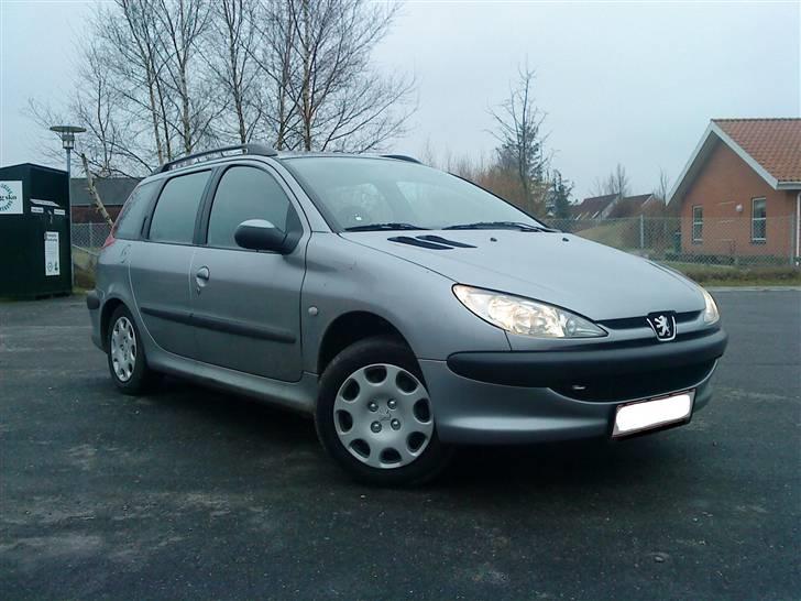 Peugeot 206 SW ***TOTALSKADET*** billede 4