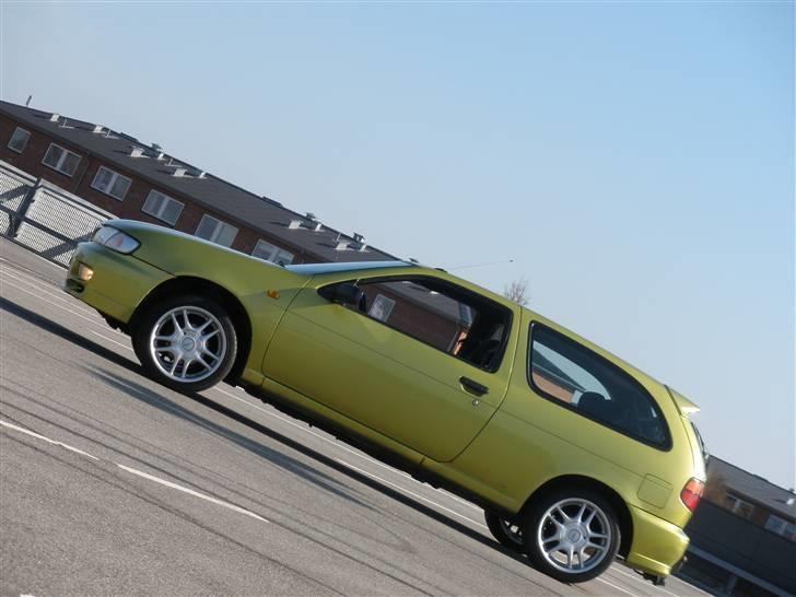 Nissan Almera 1,6 SR N15 (Væk) billede 11