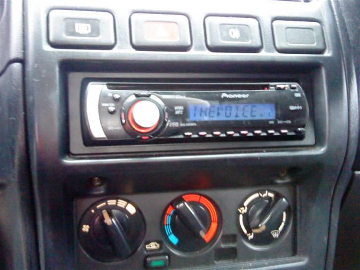 Nissan Almera 1,6 SR N15 (Væk) billede 14