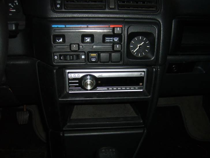 Opel vectra A 2.0i 8v skrot billede 16