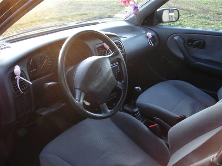Nissan Primera 1,6 DØD:'( billede 14