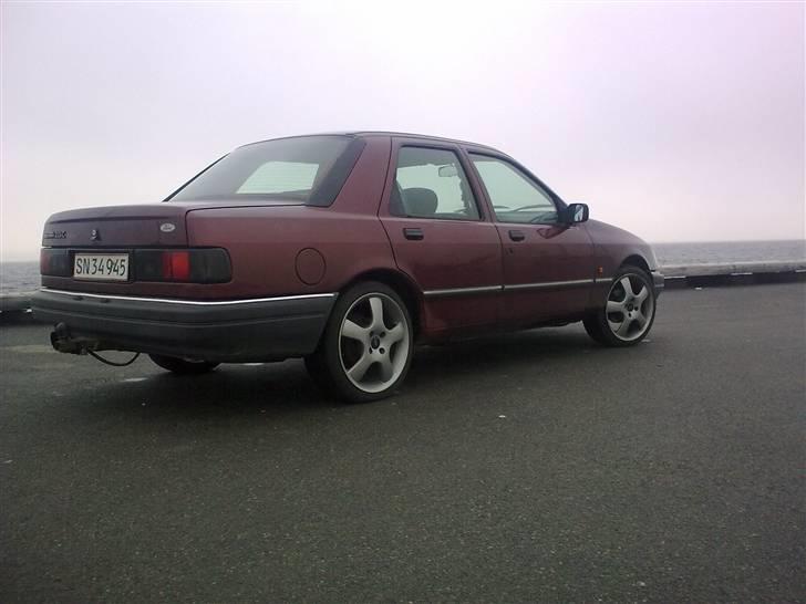 Ford Sierra 2,0 Solgt til søs billede 9