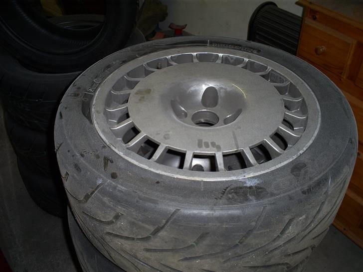 Ford Escort RS Cosworth SOLGT - Rally fælge fra først i halvfemserne 8/16 billede 11