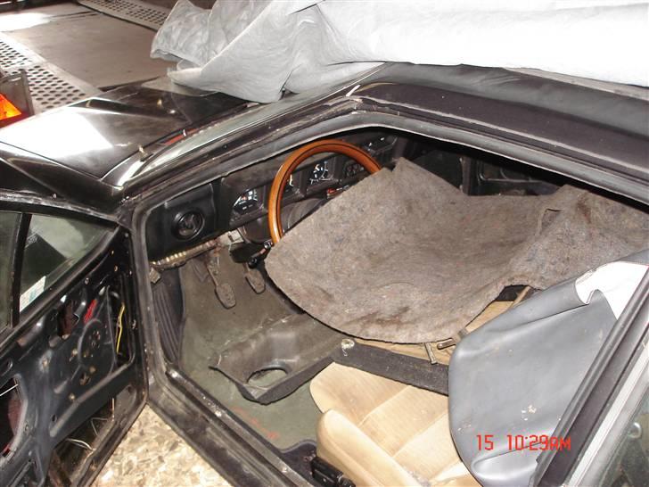 Alfa Romeo GTV . 2.0  - lidt rodet men med tiden ska den nok blive fin  billede 9