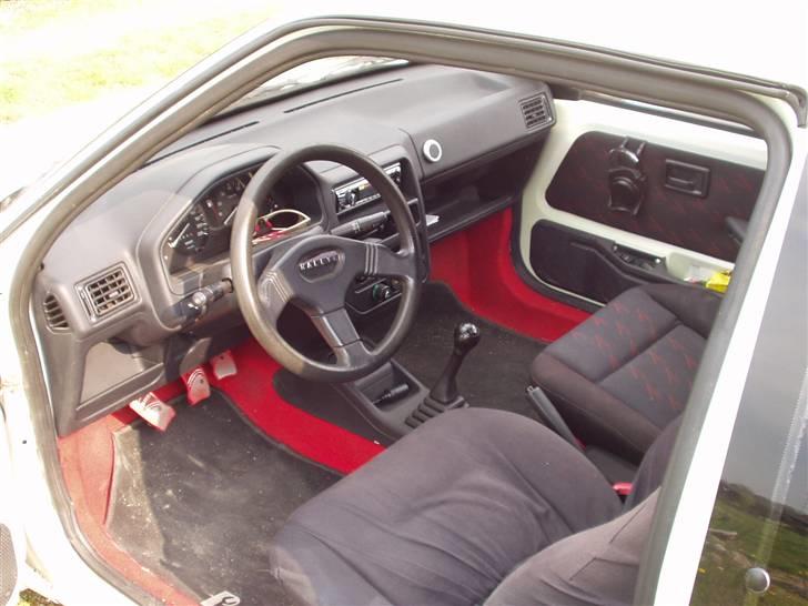 Peugeot 106 Rallye SOLGT billede 12