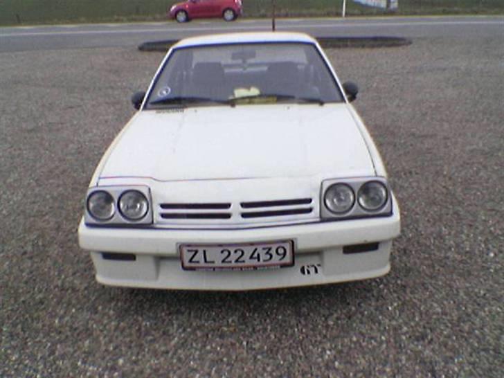 Opel manta b  billede 3