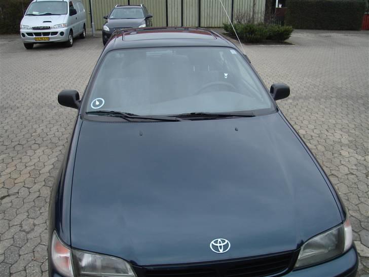 Toyota Carina E billede 3